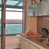 Пентхаус на первой линии моря/озера в Испании, Каталония, Побленоу, 120 кв.м.