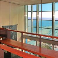 Пентхаус на первой линии моря/озера в Испании, Каталония, Побленоу, 120 кв.м.