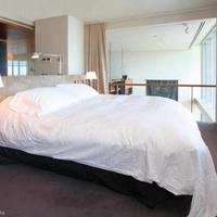 Пентхаус на первой линии моря/озера в Испании, Каталония, Побленоу, 120 кв.м.