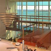 Пентхаус на первой линии моря/озера в Испании, Каталония, Побленоу, 120 кв.м.