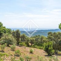 Земельный участок в горах, у моря в Испании, Каталония, Жирона