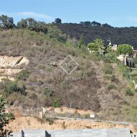 Land plot at the seaside in Spain