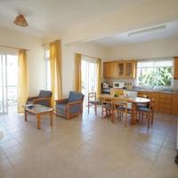 Квартира в центре города на Кипре, Пафос, 82 кв.м.