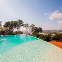 Вилла в горах, у моря в Испании, Каталония, Льорет-де-Мар, 809 кв.м.