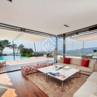 Вилла в горах, у моря в Испании, Каталония, Льорет-де-Мар, 809 кв.м.