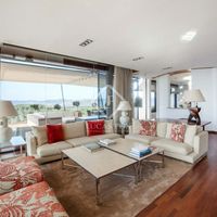 Вилла в горах, у моря в Испании, Каталония, Льорет-де-Мар, 809 кв.м.