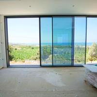 Villa at the second line of the sea / lake in Republic of Cyprus, Eparchia Pafou, 500 sq.m.