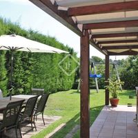 Вилла у моря в Испании, Каталония, Тосса-де-Мар, 300 кв.м.