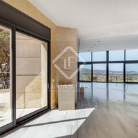 Вилла у моря в Испании, Каталония, Сан-Фелиу-де-Гишольс, 699 кв.м.