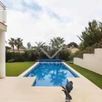 Villa at the seaside in Spain, Catalunya, Girona, 370 sq.m.