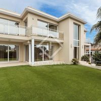 Villa at the seaside in Spain, Catalunya, Girona, 370 sq.m.