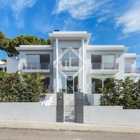 Villa at the seaside in Spain, Catalunya, Girona, 350 sq.m.