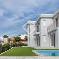 Villa at the seaside in Spain, Catalunya, Girona, 350 sq.m.