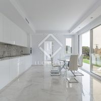 Villa at the seaside in Spain, Catalunya, Girona, 350 sq.m.
