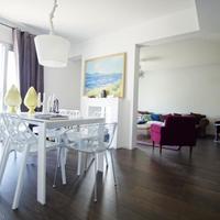Apartment in the city center in Republic of Cyprus, Eparchia Pafou, 140 sq.m.