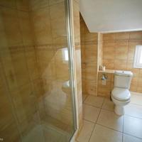 Вилла на второй линии моря/озера на Кипре, Пафос, 200 кв.м.