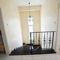 Вилла на второй линии моря/озера на Кипре, Пафос, 200 кв.м.