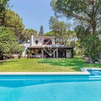 Вилла в Испании, Каталония, Жирона, 406 кв.м.