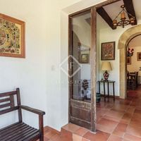 Вилла в Испании, Каталония, Жирона, 406 кв.м.