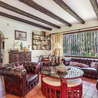 Вилла в Испании, Каталония, Жирона, 406 кв.м.