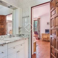 Вилла в Испании, Каталония, Жирона, 406 кв.м.