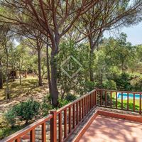 Вилла в Испании, Каталония, Жирона, 406 кв.м.