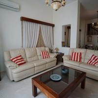 Вилла на первой линии моря/озера на Кипре, Пафос