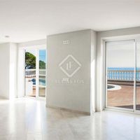 Вилла у моря в Испании, Каталония, Льорет-де-Мар, 275 кв.м.