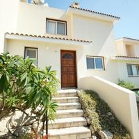 Townhouse in the city center, in the suburbs in Republic of Cyprus, Eparchia Pafou, 160 sq.m.