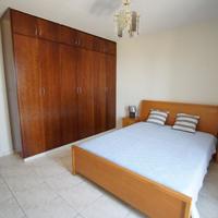 Townhouse in the city center, in the suburbs in Republic of Cyprus, Eparchia Pafou, 160 sq.m.