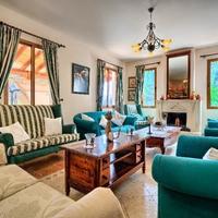 Вилла в пригороде на Кипре, Пафос, 300 кв.м.