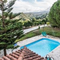 Вилла в пригороде на Кипре, Пафос, 300 кв.м.