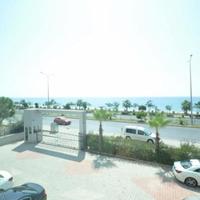 Квартира в центре города, на первой линии моря/озера в Турции, 110 кв.м.