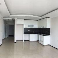 Квартира в центре города, на первой линии моря/озера в Турции, 110 кв.м.