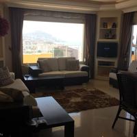 Квартира в центре города, на первой линии моря/озера в Турции, 142 кв.м.