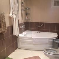 Квартира в центре города, на первой линии моря/озера в Турции, 142 кв.м.