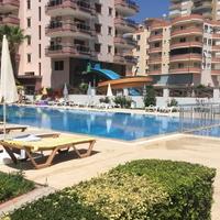 Квартира в центре города, на первой линии моря/озера в Турции, 142 кв.м.