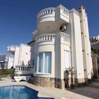Villa in Turkey, 320 sq.m.