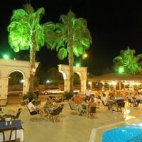 Отель (гостиница) в центре города, на первой линии моря/озера в Турции, 5300 кв.м.