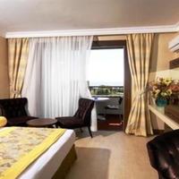 Отель (гостиница) на первой линии моря/озера в Турции, 13000 кв.м.