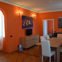 Flat in the city center in Italy, Como, 110 sq.m.