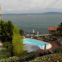 Квартира на первой линии моря/озера в Хорватии, Медулин, 82 кв.м.