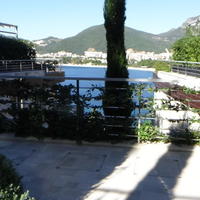Villa at the first line of the sea / lake in Montenegro, Budva, 156 sq.m.