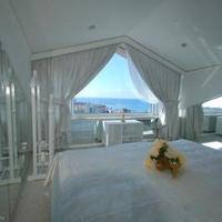 Flat at the first line of the sea / lake in Turkey, 120 sq.m.