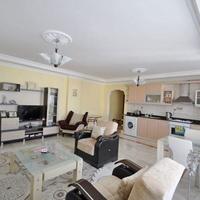 Квартира на второй линии моря/озера, в центре города в Турции, 120 кв.м.