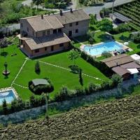 Hotel in the suburbs in Italy, Giano dell'Umbria, 600 sq.m.