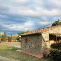 House in the suburbs in Italy, Pienza, 200 sq.m.