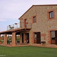 House in the suburbs in Italy, Giano dell'Umbria, 250 sq.m.