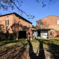 House in the suburbs in Italy, Pienza, 500 sq.m.