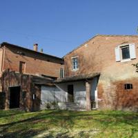 Дом в пригороде в Италии, Пьенца, 500 кв.м.